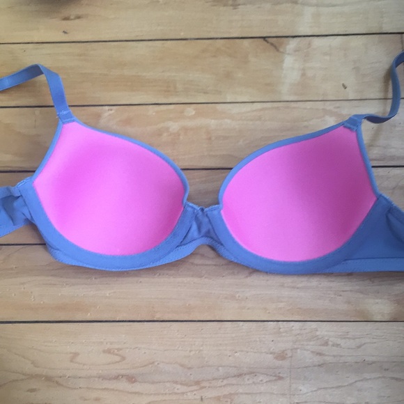 Bra - Picture 2 of 4